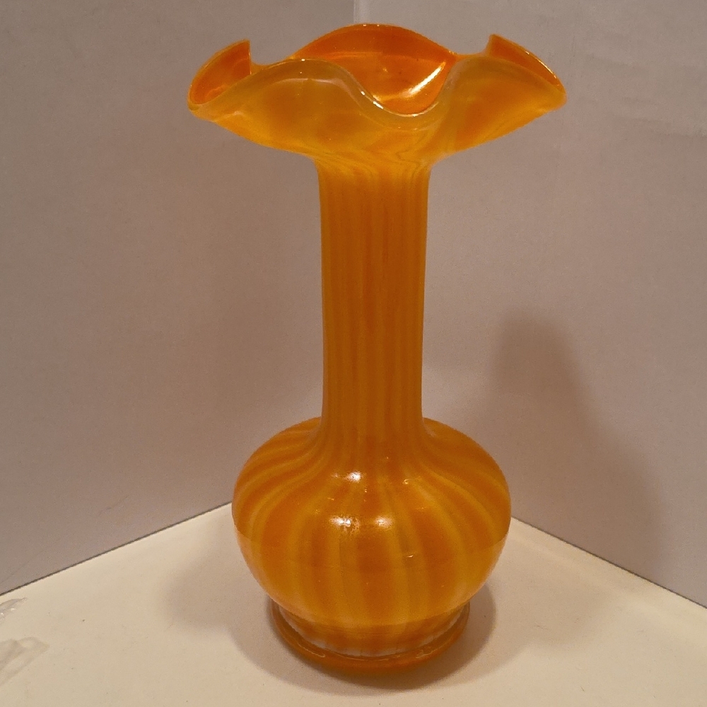 Vintage Orange Swirl Ruffled Top Vase Approx 9 Inches Tall